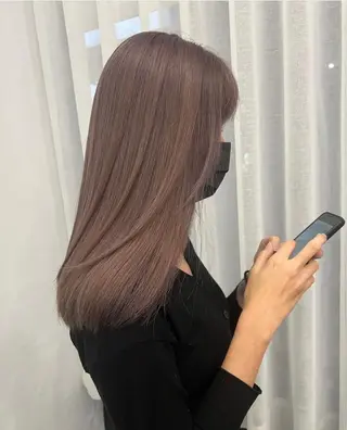 セミロング カラー THESALONS所属・🤍ブリーチカラー /寄田龍樹🤍のヘアスタイル