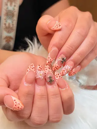 ネイル MIRA NAILROOM SALON所属・MIRA NAILROOMのネイルデザイン