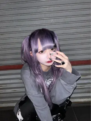 ロング カラー naito/ブリーチ /エクステ/縮毛のヘアスタイル