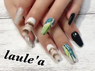 ネイル Rグループ felizのネイルデザイン