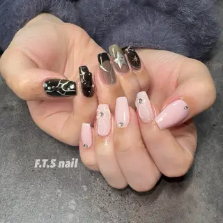 ネイル F.T.S nailのネイルデザイン
