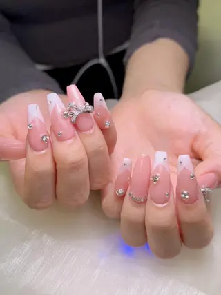 ネイル 💕チップネイル 🩷のネイルデザイン