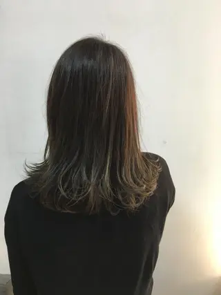セミロング カラー 横浜ブリーチムラ直し ハイトーン/ブリーチのヘアスタイル