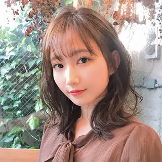 ミディアム シンプル+αな デザインを 松崎陸のヘアスタイル