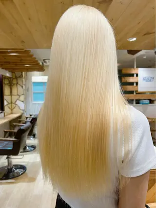 ロング カラー kawabe maikoのヘアスタイル