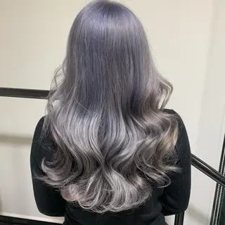 ロング 韓国ハイトーン🦋 hikariのヘアスタイル