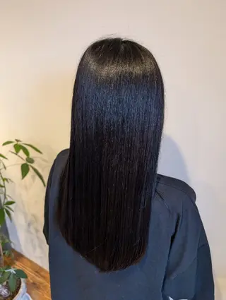 ロング 齊藤 舞風のヘアスタイル