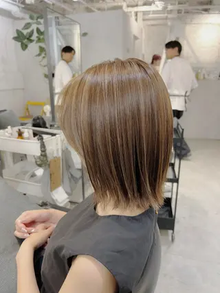 ミディアム ハイライト／レイヤー 木下翔太のヘアスタイル