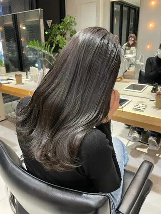 ロング SALOWIN表参道　arist店所属・柔らか透け感カラー 🌿ムロヤリョウスケのヘアスタイル