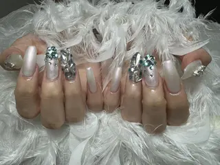 ネイル DEMAIN- 🕊️のネイルデザイン