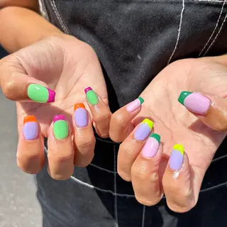 ネイル GRANDEUR焼津 Nana🦖のネイルデザイン