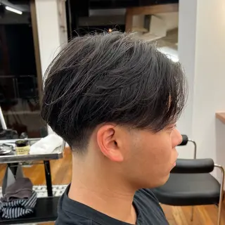 ショート メンズ メンズカット✂️ スキンフェード伊藤陸のヘアスタイル