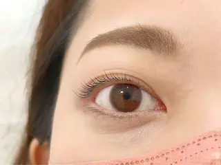 パーマ Fiara 研修所💐のマツエク・マツパデザイン