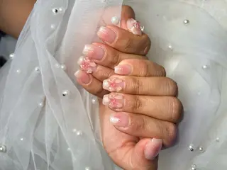 ネイル ✴︎ Delightのネイルデザイン