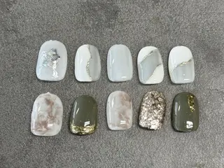 ネイル 寺崎 葉月のネイルデザイン