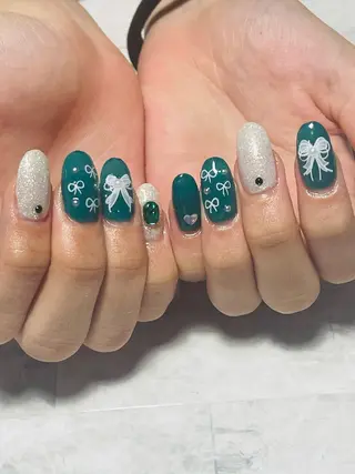 ネイル n.r.MONAMI ネイルサロンのネイルデザイン