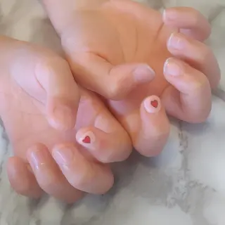 ネイル ジェヌインネイル 河内のネイルデザイン