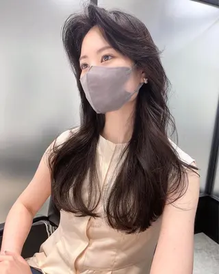 ロング 韓国レイヤーカット 髪質改善▫️水野有真のヘアスタイル