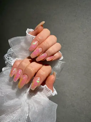 ネイル I-nailロング /ワンホン/キラキラのネイルデザイン