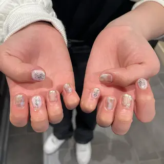 ネイル 鈴木 里奈のネイルデザイン