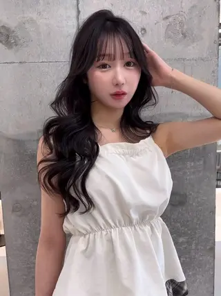 ロング 『艶髪透明感カラー』 👑おうじ👑のヘアスタイル