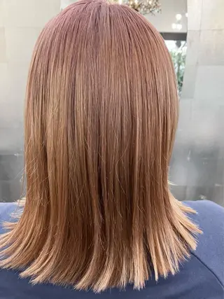 セミロング カラー i MA　ヘアスタジオ所属・勝野 麻美のヘアスタイル