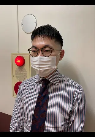 ショート ORON HAIRWORKS所属・萩森 龍也のヘアスタイル