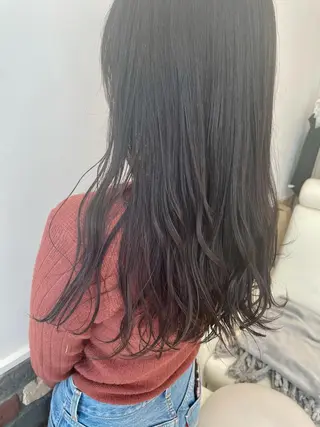 ロング 中井 茅佳のヘアスタイル