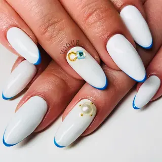 ネイル VOGUE ×SWANのネイルデザイン