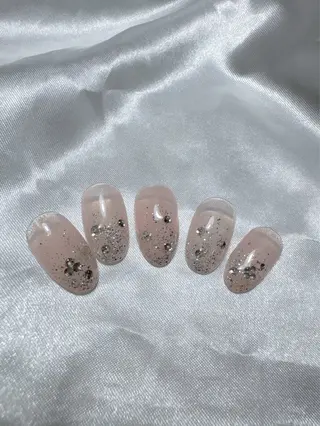 ミディアム Regina レジーナのネイルデザイン