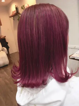 ミディアム カラー 塩崎 明菜のヘアスタイル