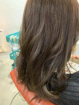 ロング カラー fio マナミのヘアスタイル