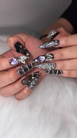 ネイル 👽個性派ネイル🎀 komachiのマツエク・マツパデザイン