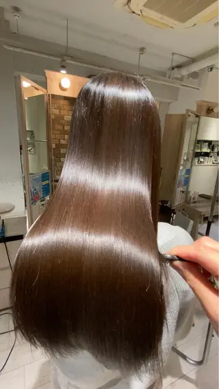 ロング SALOWIN調布店所属・ツヤ髪師 kichiのヘアスタイル