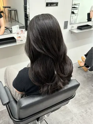 ロング 佐久間 凪沙のヘアスタイル