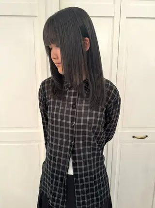 カラー ブリーチカラー🎀 韓国風/寺門美優のヘアスタイル