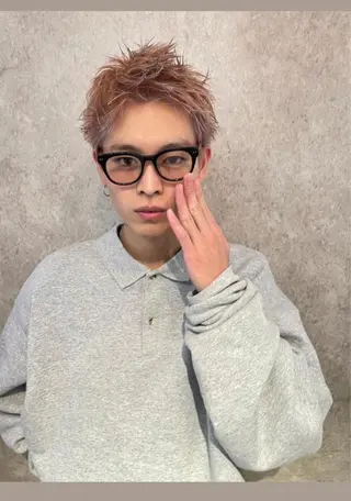 ショート メンズ カラー 美髪改善×シールエク ステ/ヨシモトカンジのヘアスタイル