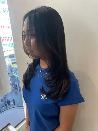 ロング ベージュ/レイヤー カット🤍Rieのヘアスタイル