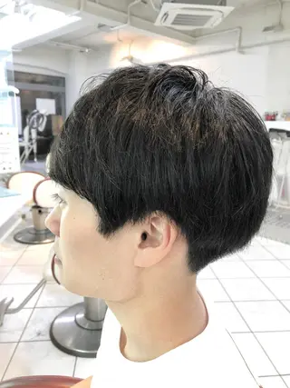 ショート メンズ 保住 亮太のヘアスタイル