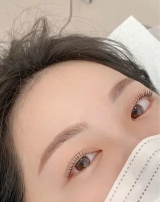 マツエク・マツパ Arana salon 上野店所属・白瀬 梓未のマツエク・マツパデザイン