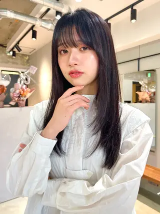 ロング カラー パーマ 🫧小顔×似合わせ× 透明感カラー🫧のヘアスタイル