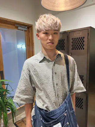 メンズ nishido ハイライト/海外ヘアのヘアスタイル