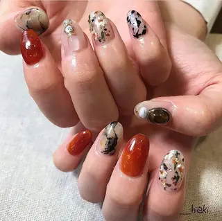 ネイル nail atelier AMBER所属・saori .の眉毛・アイブロウイメージ