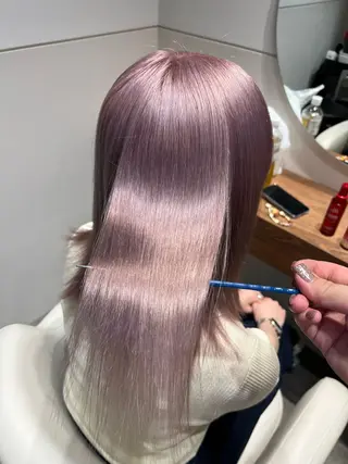 ミディアム カラー オタク美容師💟 チバコナツのヘアスタイル