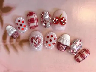 ネイル ネイル ティアラのネイルデザイン