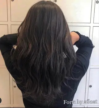 ロング 🦋ミルクティーベー ジュ🦋mayukiのヘアスタイル