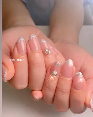 ネイル JINI NAIL所属・ジニ ネイルのネイルデザイン