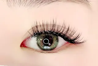 マツエク・マツパ アイラッシュサロンVIRISE所属・ｱｲﾗｯｼｭｻﾛﾝ VIRISEのマツエク・マツパデザイン