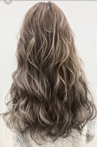 セミロング カラー パーマ ヘアアレンジ メンズ キッズ grand story/colulu渋谷2号店所属・kotona 🤍miuraのヘアスタイル