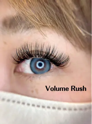 マツエク・マツパ ~LANA~ eyelash / eyebrow salon所属・~𝑳𝑨𝑵𝑨~ 𝑬𝑹𝑰のマツエク・マツパデザイン